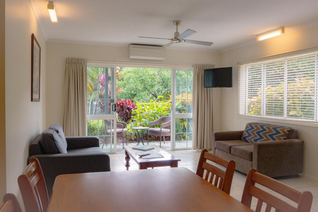 Cairns Queenslander Hotel & Apartments Exterior foto